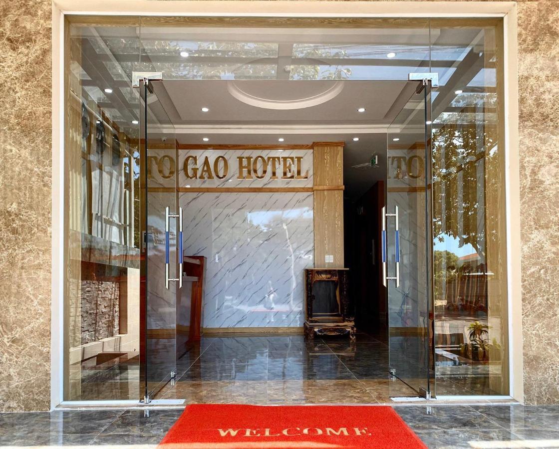 Gao Hotel Chi Khu Co Ong Exterior photo